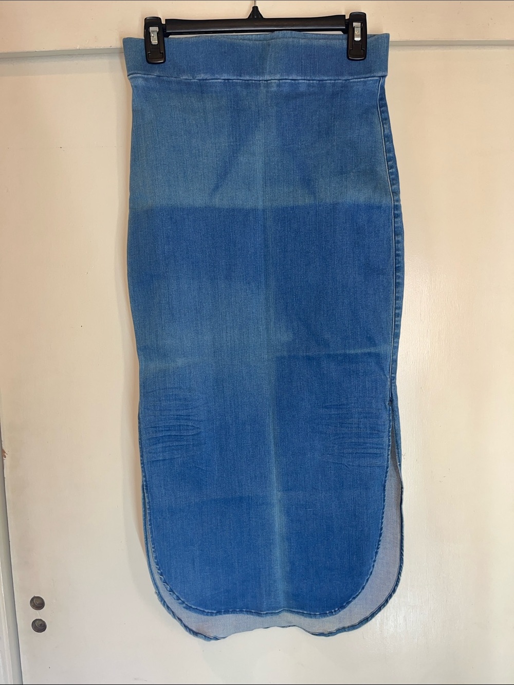 Frank & Eileen Blue Denim Midi pencil Skirt with Side Slits size 4